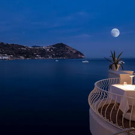 Miramare Sea & Hotell Sant'Angelo (Isola d'Ischia)