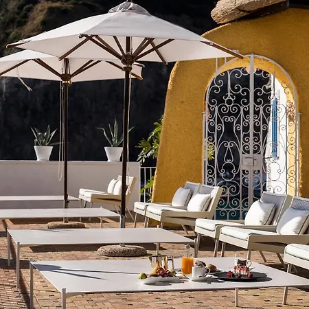 Hotell Miramare Sea & 5*