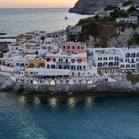 Miramare Sea & Hotell Sant'Angelo (Isola d'Ischia)